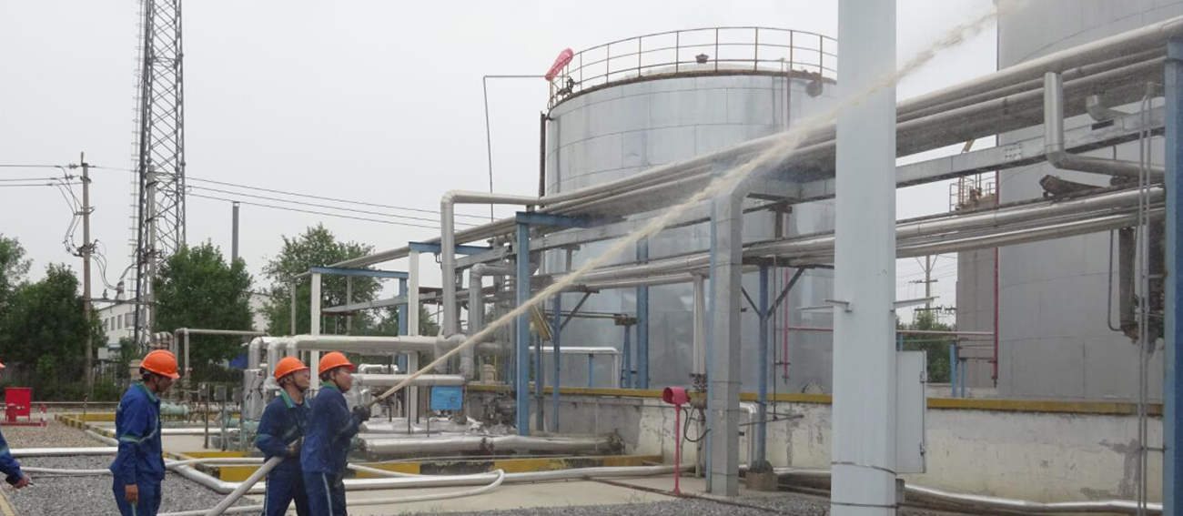 新源公司组织成品罐区物料泄漏火灾、、、、爆炸事故专项应急演练